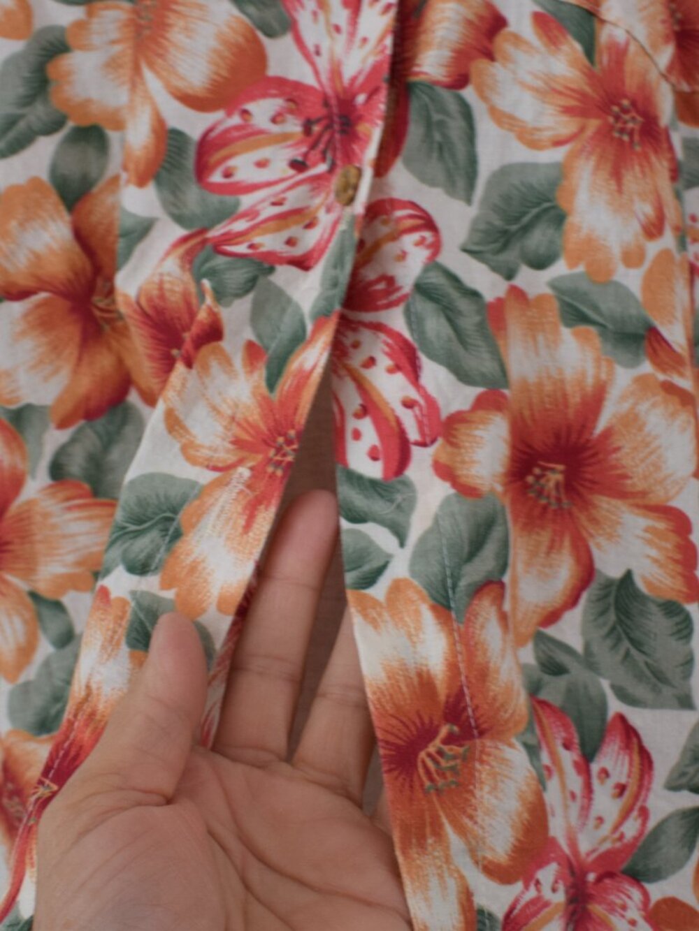 Vintage 90s Cotton Floral Women's Blouse by Fire-Islander | size Large - Picture 8 of 10